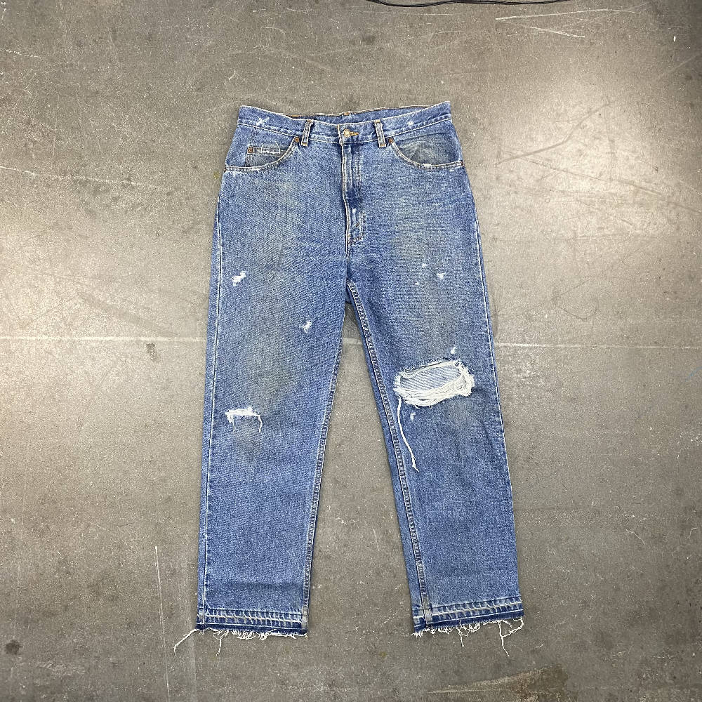 Vintage Levis 505 - Distressed