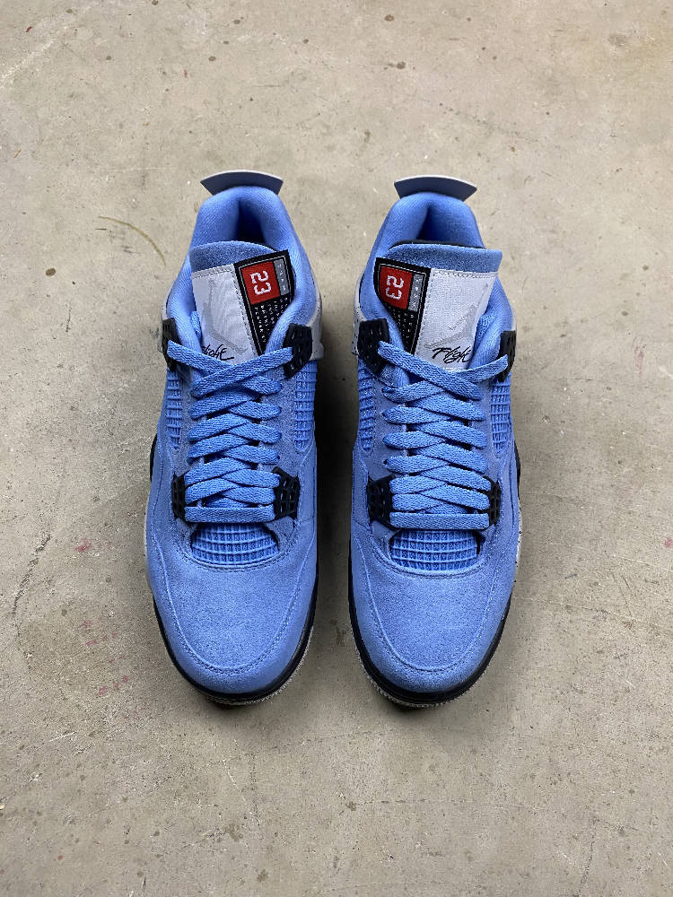 Jordan 4 UNC