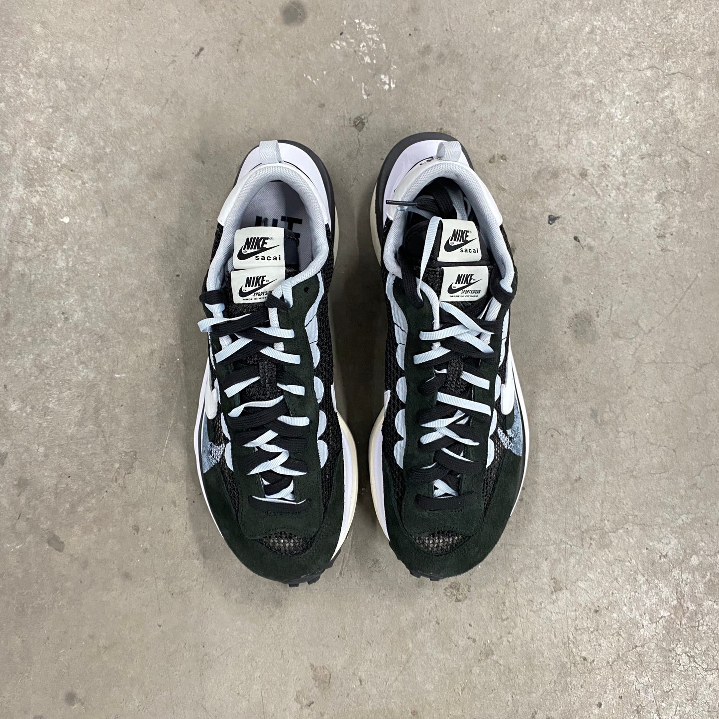 Nike Vaporwaffle sacai Black White