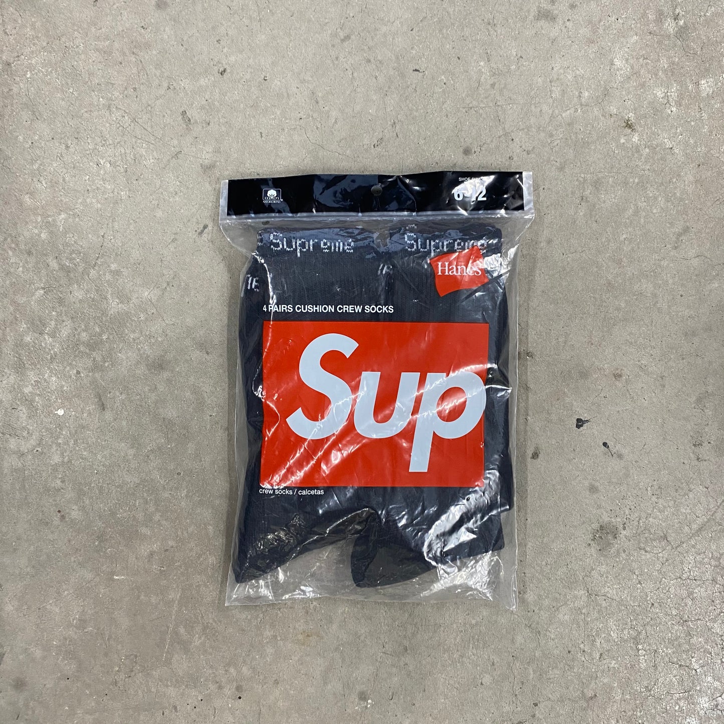 Supreme Socks