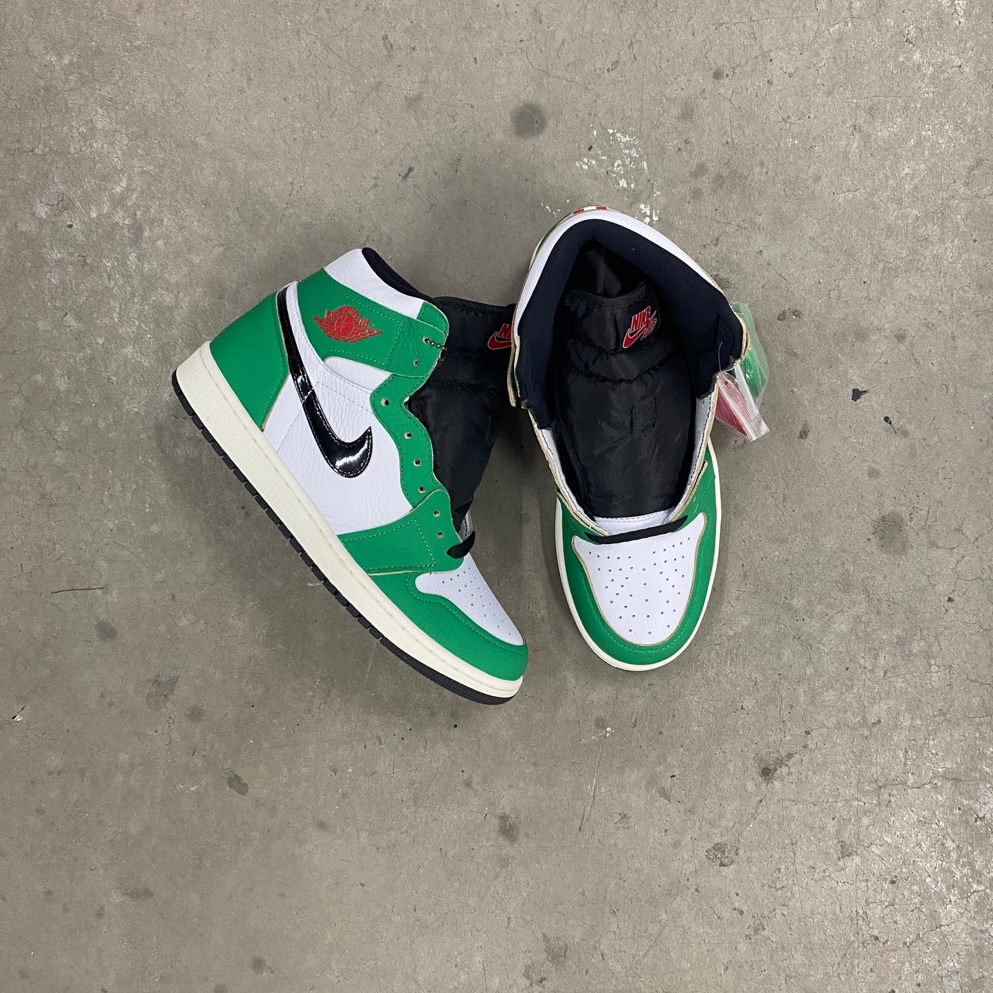 Jordan 1 Retro High Lucky Green