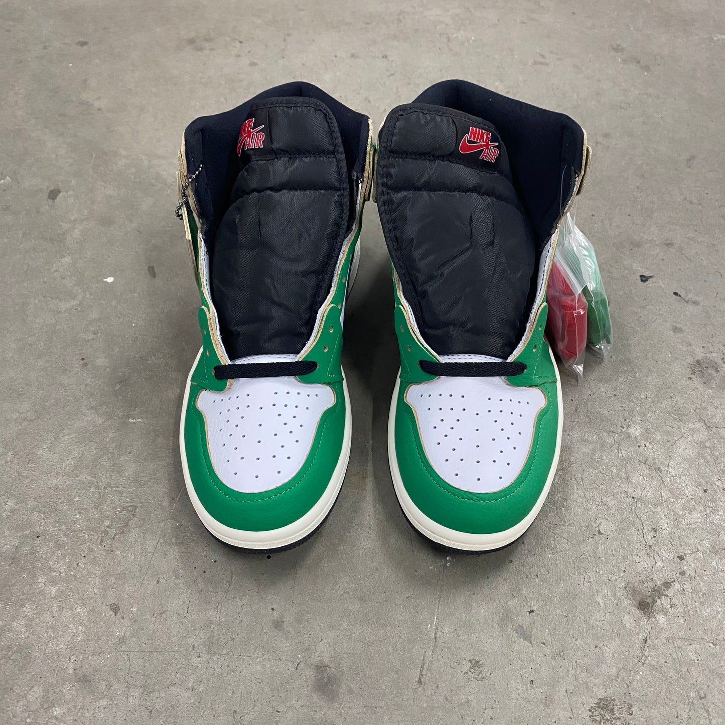 Jordan 1 Retro High Lucky Green