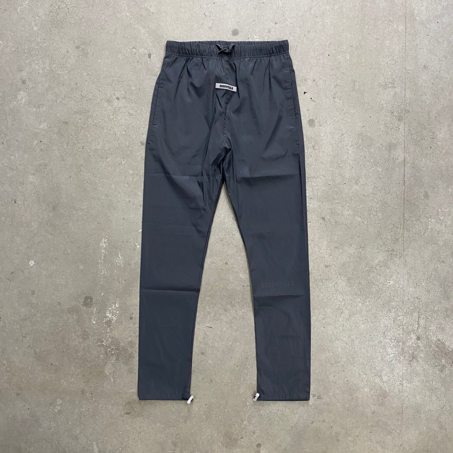 ESSENTIALS NYLON PANT